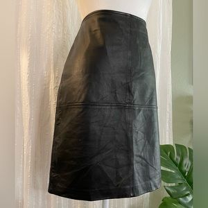 High Waisted Vintage Newport News Leather Skirt Size 6